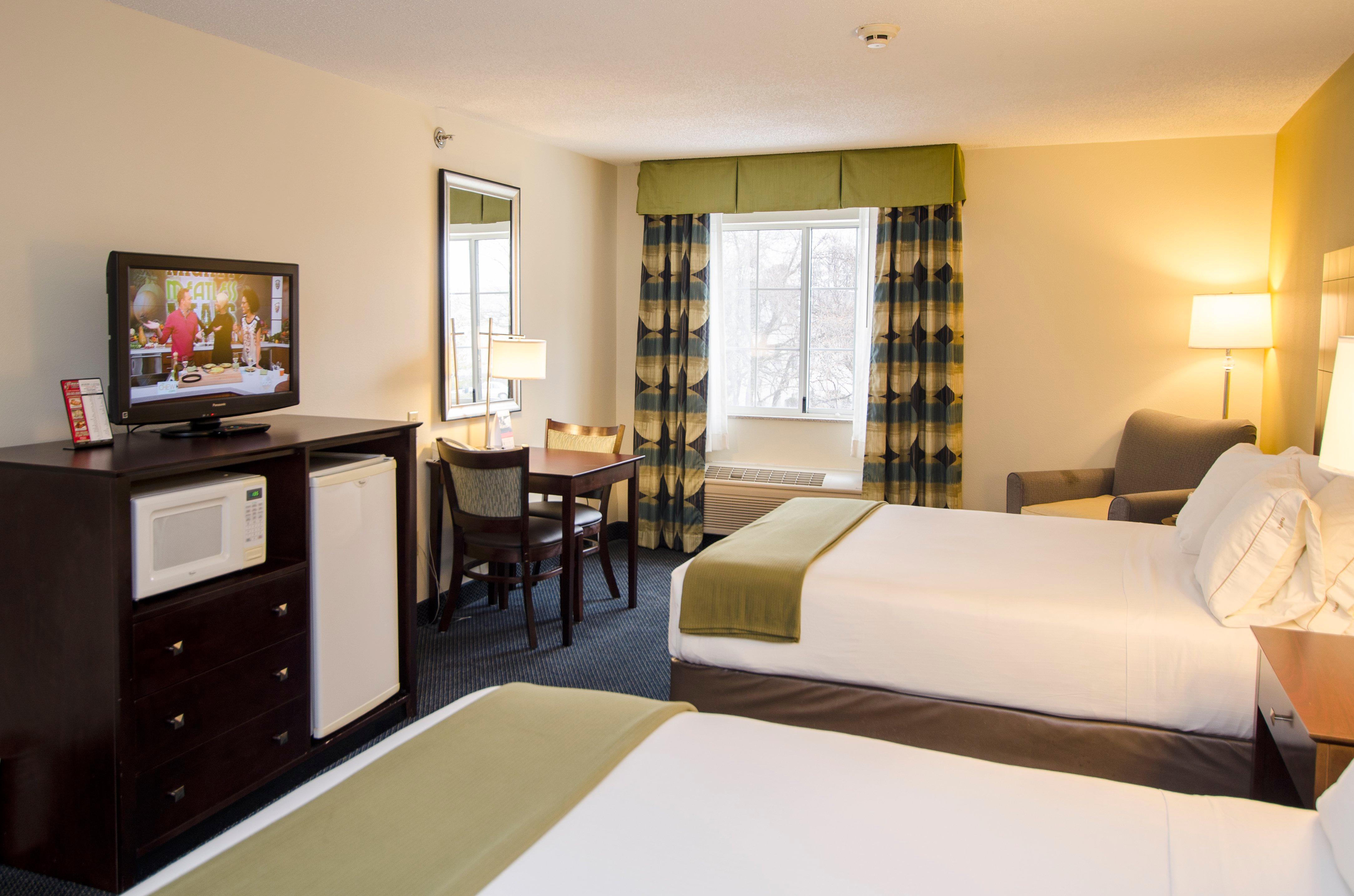 Holiday Inn Express Hotel & Suites-Saint Joseph By Ihg Ngoại thất bức ảnh