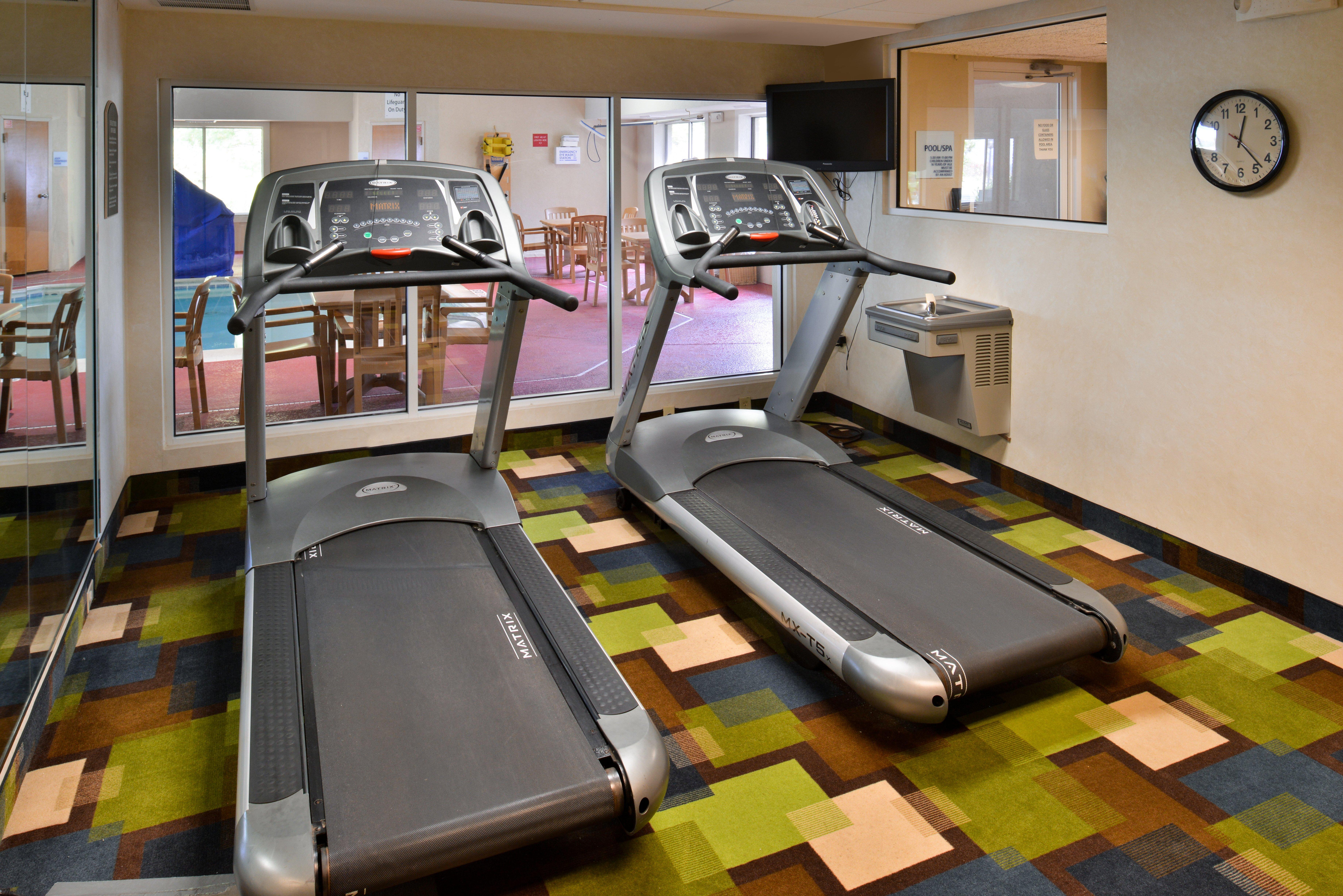 Holiday Inn Express Hotel & Suites-Saint Joseph By Ihg Ngoại thất bức ảnh