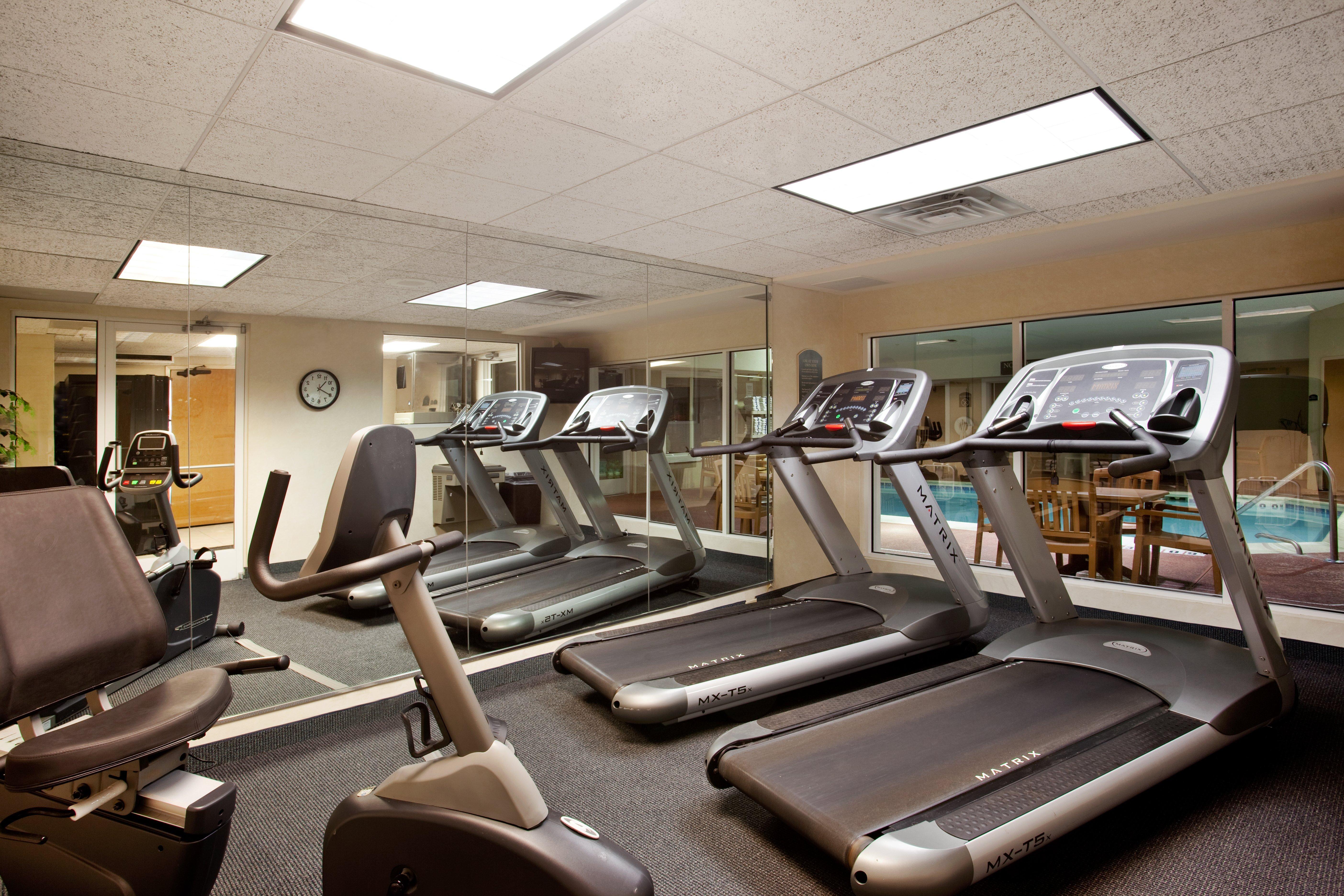 Holiday Inn Express Hotel & Suites-Saint Joseph By Ihg Ngoại thất bức ảnh