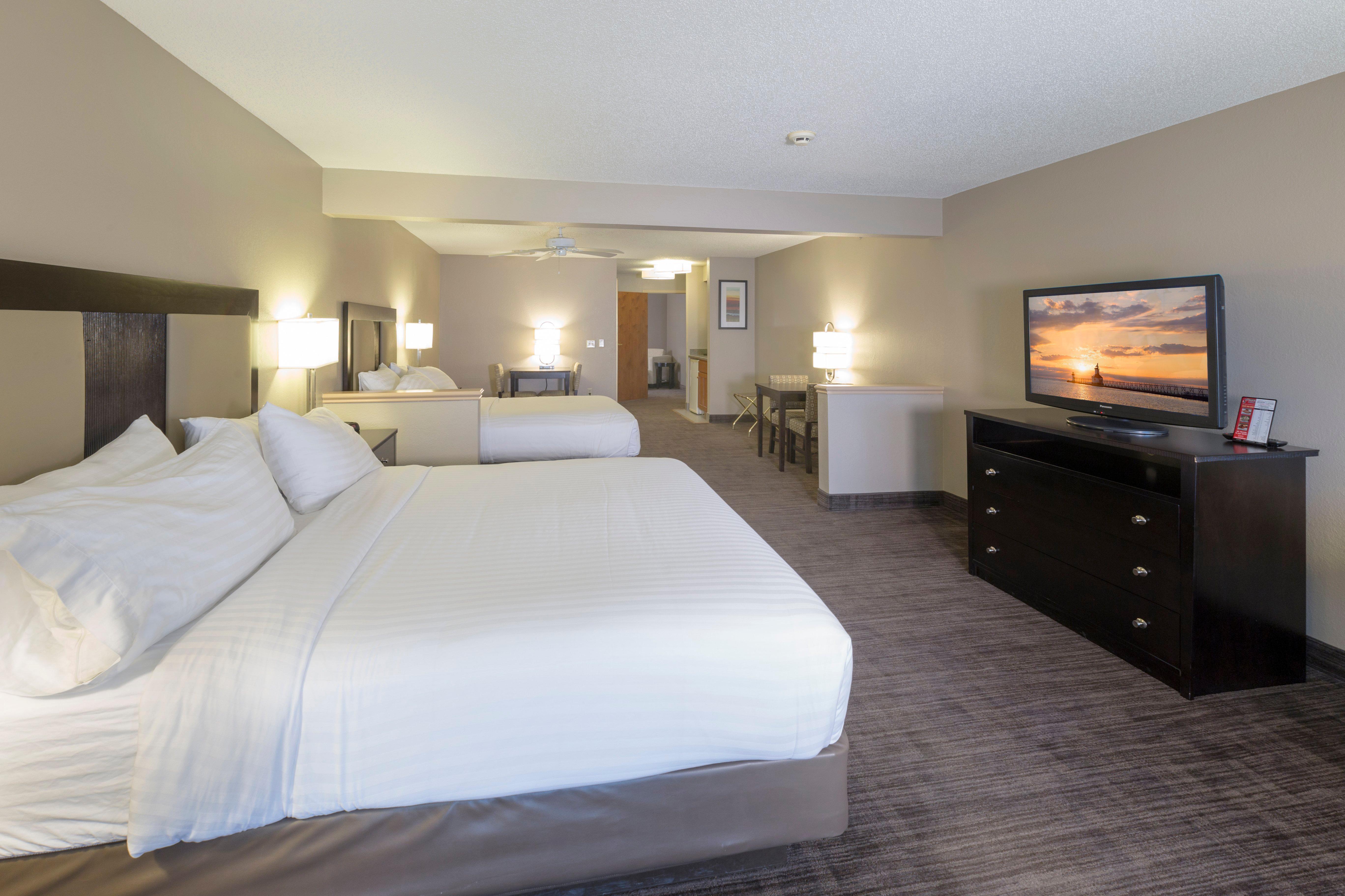 Holiday Inn Express Hotel & Suites-Saint Joseph By Ihg Ngoại thất bức ảnh