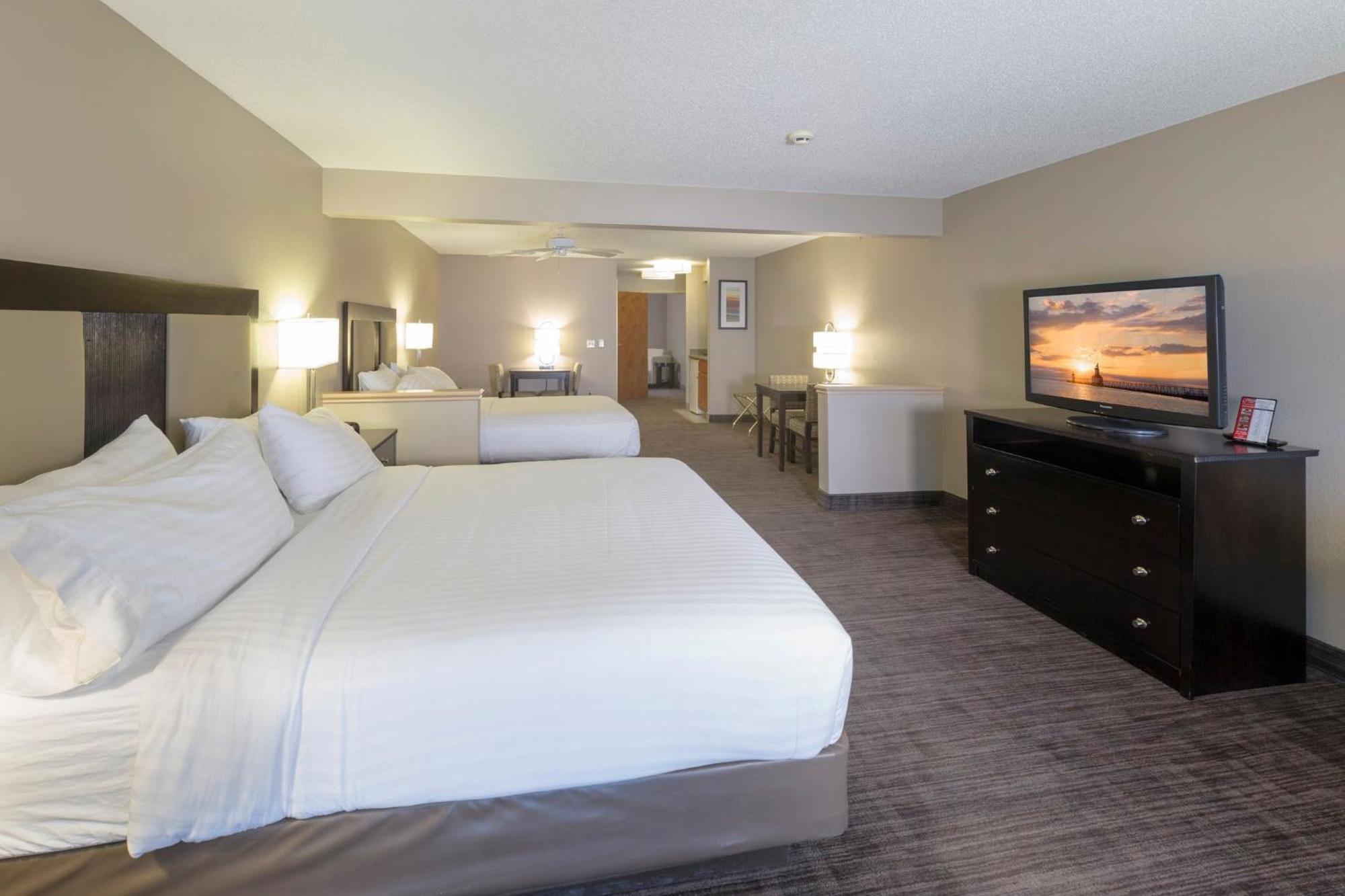 Holiday Inn Express Hotel & Suites-Saint Joseph By Ihg Ngoại thất bức ảnh